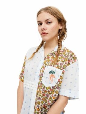 Kimchi Blue Artie Spliced Souvenir Shirt - XS